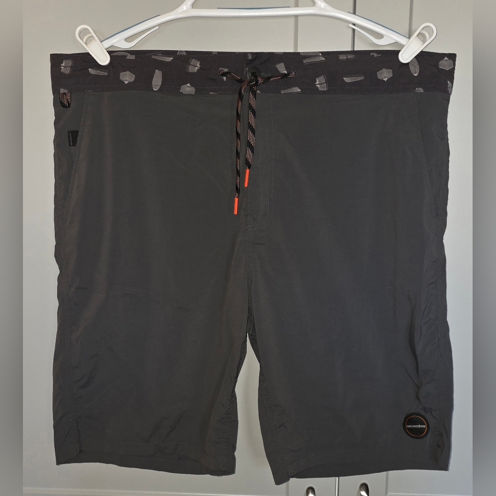 Grundens Board Shorts ~ Size 40